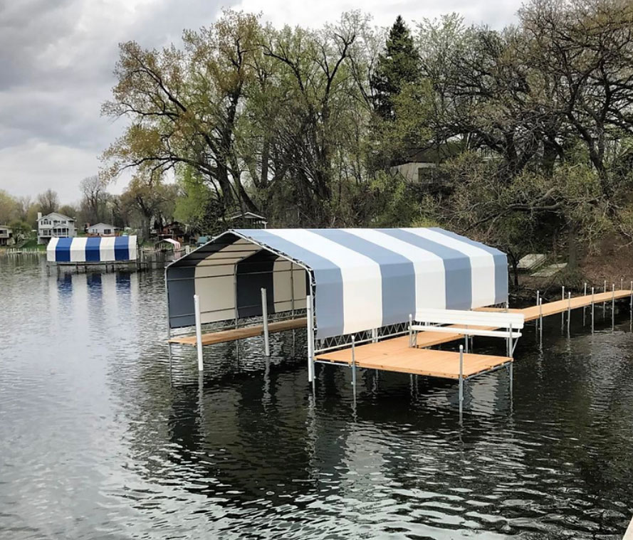 Vinyl boat lift cover