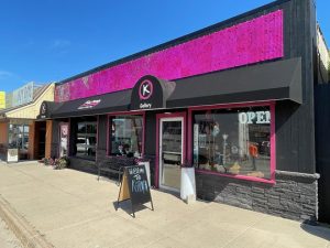 Custom fabric awning for retail storefront in Minneapolis Minnesota